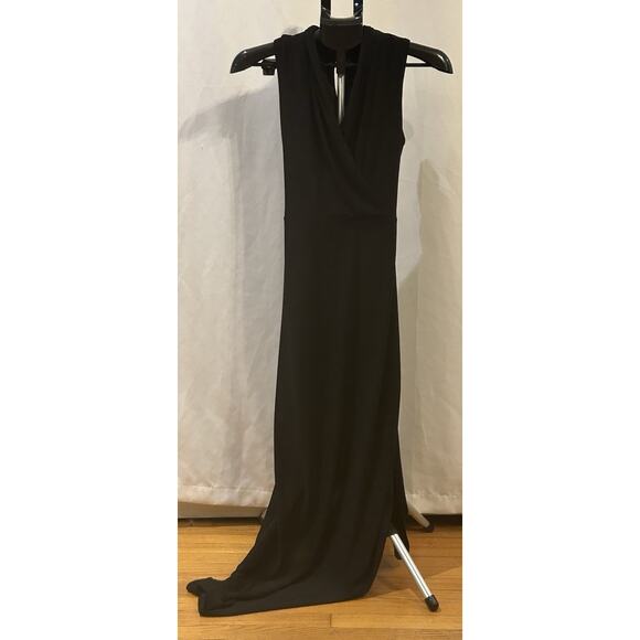White House Black Market Dresses & Skirts - NWT WHBM Black Maxi Dress size 4